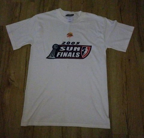 Connecticut Sun 2005 WNBA Finals T-Shirt men's size-Small New Cover