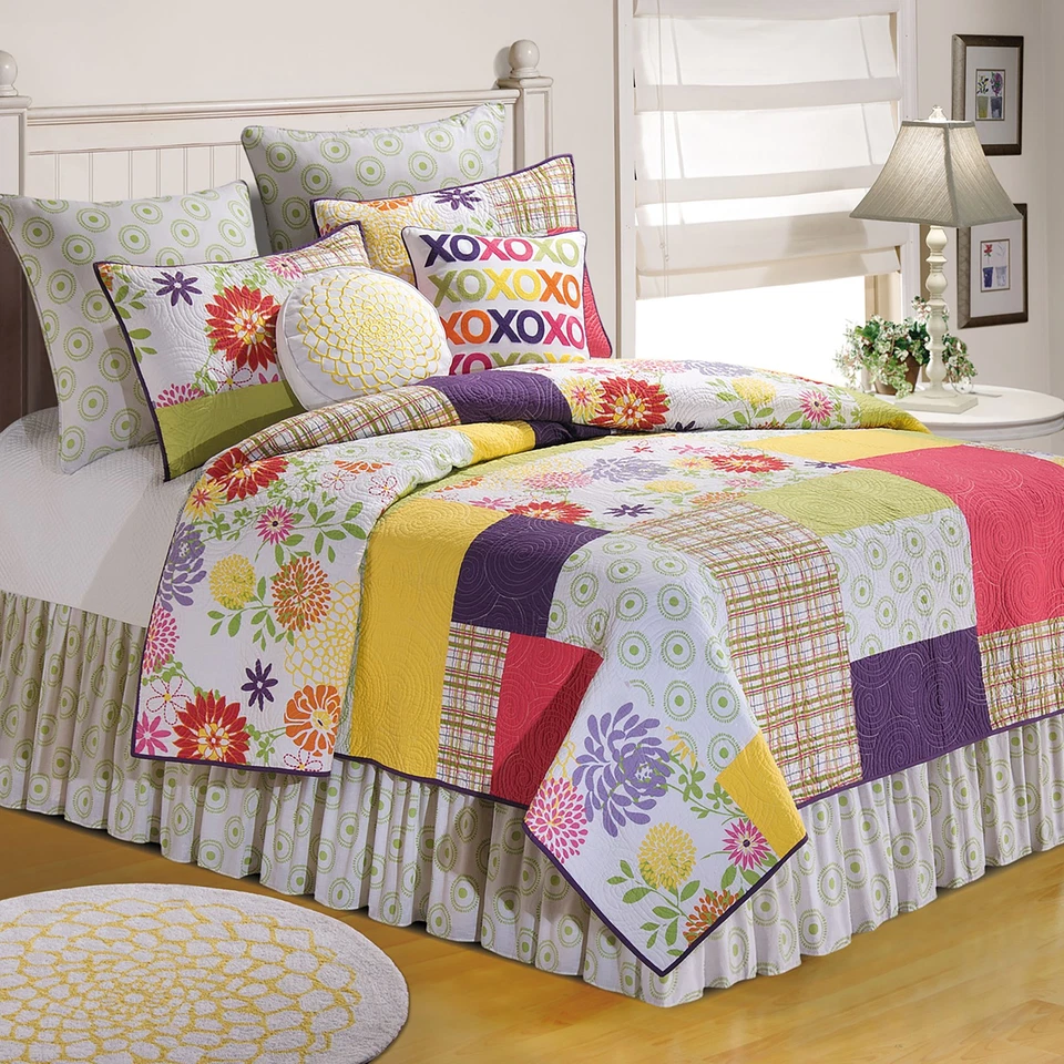 Macie Quilt - Image 1 of 1