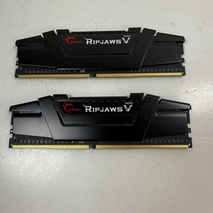 G.Skill PC RAM kit Ripjaws V F4-3200C16D-16GVKB 16 GB 2 x 8 GB DDR4 RAM 3200 MHz - Picture 1 of 6