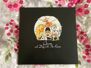 Queen Ein Tag bei den Rennen schwarz Vinyl 12" Album aus 2015 Studio Sammlung  - Bild 1 von 5