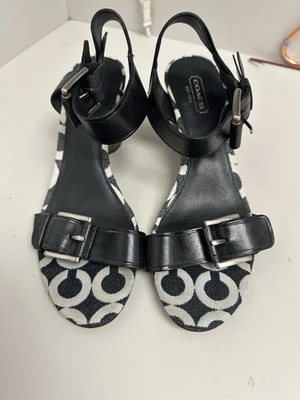 Sandalias Coach Henney Signature C tacón bloque negro blanco correa al tobillo 7B para mujer’s  Foto 1 de 4