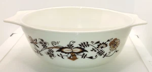Vintage Pyrex England Brown Floral Vine Casserole / Serving Dish 7.5" No Lid - Picture 1 of 7