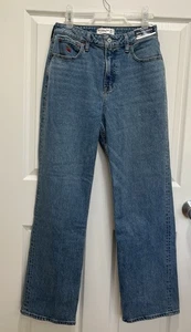 ABERCROMBIE & FITCH Curve Love 90s Relaxed Fit Cherry Embroidered Jeans Size 28 - Picture 1 of 9