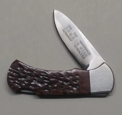 Vintage Puma Germany 220 700 Handmade 4 Star Stainless Pocket Knife Rockwell - Image 1 of 4