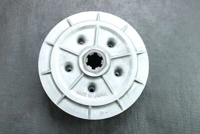 1997 Kawasaki KLR250 Clutch Boss/Hub  B4316 - Image 1 of 4