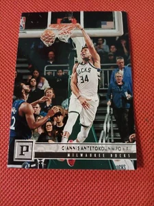 2019-20 GIANNIS ANTETOKOUNMPO PANINI CHRONICLES NBA CARD #125 MILWAUKEE DOLLARI - Foto 1 di 3
