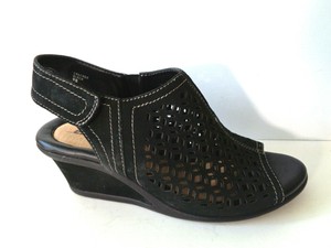 earth walking sandals