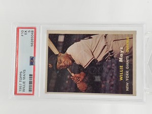 1957 Topps #10 Willie Mays PSA 5 EX