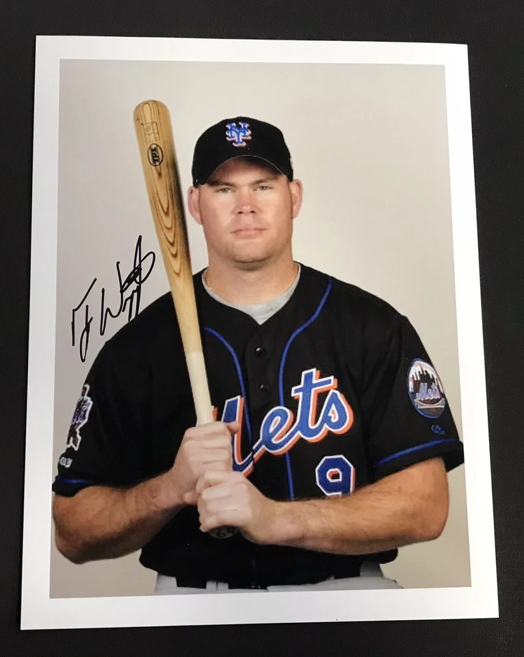 Ty Wigginton  Signed Autographed New York Mets 8x10 Photo Color - Image 1 of 2