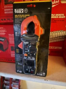 Klein Tools CL390 Misuratore di Pinza Digitale Auto-Randing (CL390) - Foto 1 di 1