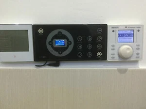 Unterputzradio mit MP3 Player und LED Touch-Controller mit Bewegungsmelder  - Bild 1 von 7
