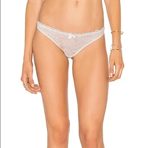 Eberjey Daria Thong in Vapor Grey Sky Size Medium Lace Underwear Panties Sissy - Picture 1 of 6