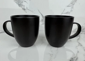 Le Creuset Fine China Mugs – Matt Black Set of 2 – Rare Discontinued Pair - Picture 1 of 8