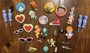 Vintage Pinback Button Collection - 25+ Piece Beet Boop Archie Frankenstein - Picture 1 of 13