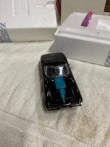 Franklin Mint 1967 Chevrolet Corvette 1:24 Diecast Car - Picture 1 of 12