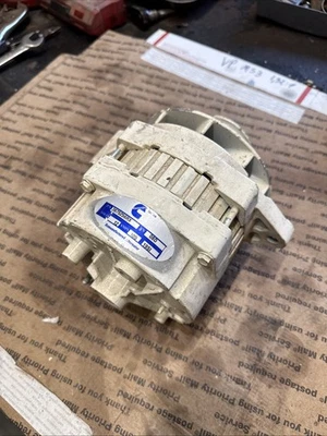 Cummins marine 5.9 12volt alternator 19Si 3675256RX Delco Remy - Image 1 of 4