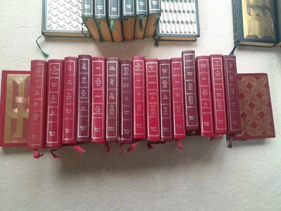 35 Readers Digest Condensed Books First Editions - Image 1 of 4