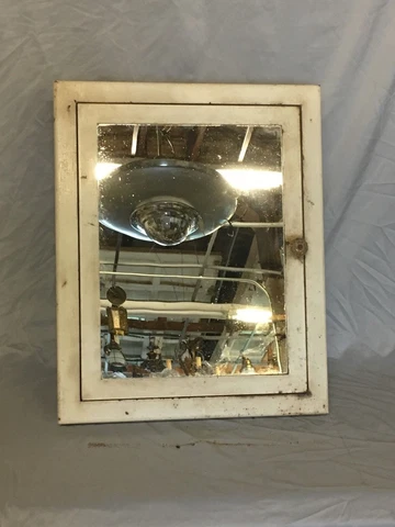 Vtg Industrial Metal Recessed Medicine Cabinet Cupboard Old Mid Century 401-18E Cover