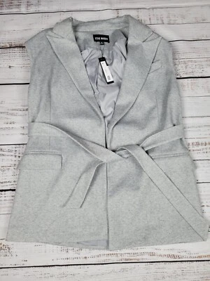 Nuevo con etiquetas Chaleco Blazer Steve Madden Viviana Para Mujer Cintura Corbata Gris Claro, Talla Pequeña Foto 1 de 4