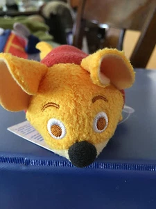 Disney Tsum Tsum Mini Finnick Zootopia In Hand US Target Release New - Picture 1 of 3