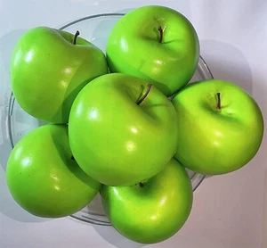 12× Green Artificial Apples Fake Fruit Lifelike Apples Table Kitchen Decor USA - Picture 1 of 8
