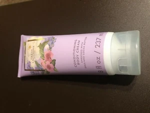 FRISCHER LAVENDEL PFLEGENDE KÖRPERCREME ANREICHERN MIT SHEA & KAKAOBUTTER 8 FLÜSSIGE UNZEN - Bild 1 von 4