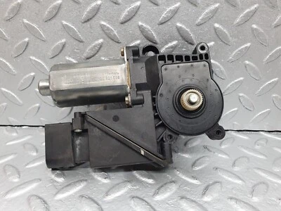 ♥41914♂ Mercedes-Benz W202 C200 regulador de ventana motor trasero derecho Bosch Foto 1 de 4