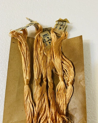 Antique Belding Bros FILO FLOSS Embroidery Floss - Shade 1830- ONE SINGLE SKEIN Cover
