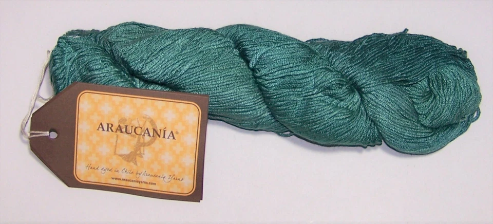 5 Skeins Araucania RUCA 100% Sugar Cane dk HAND DYED Yarn #114 REGGAE GREEN - Image 1 of 1