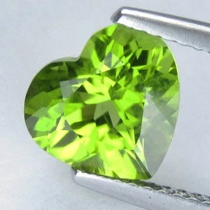 2,12 kt Ausgezeichnet Natürlicher Grüner Peridot 8,3 x 8,6 x 5 mm Herz Sammlung Edelstein - Bild 1 von 5