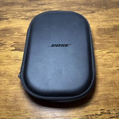 Genuine Bose QC25 QC35 Headphones Hard Carrying Case – Black Leather Look – Case - Image 1 of 4