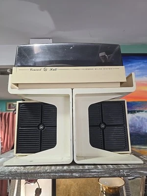 RARE GE Concert Hall Record Player ART DECO  - Image 1 of 3