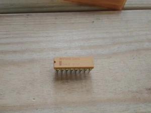 Menge 2 DALE DIP MDP1603 390G WIDERSTANDS-ARRAY - Bild 1 von 1