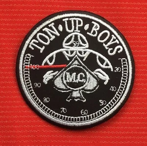 TON UP BOYS 100+MPH CAFE RACER TT VINTAGE MOTOR BIKE BSA AJS IRON SEW ON PATCH - Picture 1 of 1