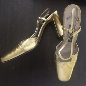 Vintage Givenchy Heels 1970s 1960s Gold Metallic Pumps Sz 8 - Picture 1 of 10