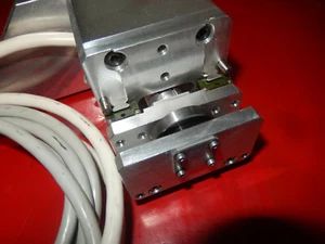HENGSTLER 0 520 015, RI30-O/1500AS.34TB, THK HSR8RM Inkrementalgeber Meterzähler - Picture 1 of 7