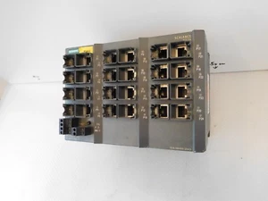 Siemens 6GK5224-0BA00-2AA3, Scalance X224, V 3.0 Simatic NET Ethernet Switch - Bild 1 von 3