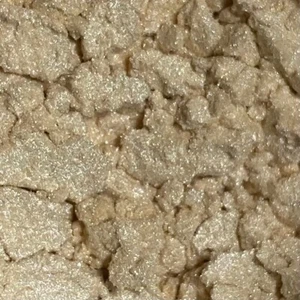 LUSTER DUST in PALE GOLD, Cake Decoration, Pearlized Dust for Chocolate, Treats, - Picture 1 of 2