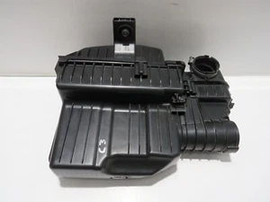 CITROEN C3 2018-20 AIR FILTER BOX (1.2l 12v Petrol EBF2A) 9813534180       R0964 - Picture 1 of 11