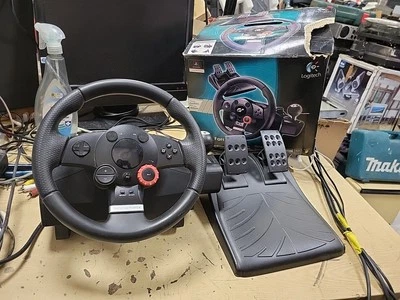 Logitech Driving Force GT Steering Wheel + Pedals E-X5C19 - 100% Untested  - Image 1 of 4