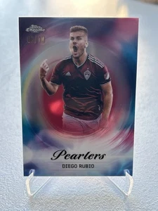 2023 Topps Chrome MLS Pearlers Diego Rubio #03/10 Colorado Rapids SSP - Imagen 1 de 2