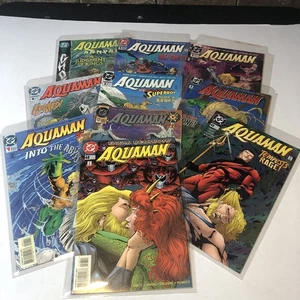 10 Vtg 1990s Aquaman Comic Books Lot DC 90s #9 RGY - Picture 1 of 11