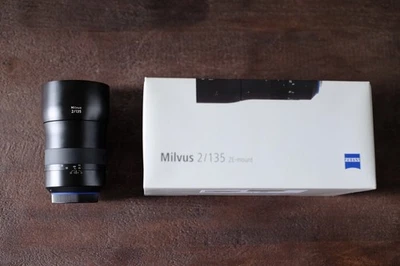 Zeiss Milvus 135mm f/2 ZE  Excellent + Condition for Canon EF - Image 1 of 4