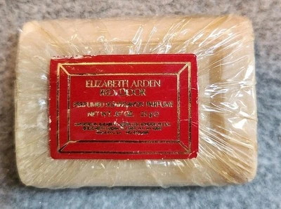 Jabón perfumado vintage Elizabeth Arden puerta roja .87 oz nuevo en caja  Foto 1 de 2