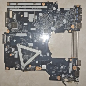 Carte Mère Clevo W551SU fonctionnelle celeron 2950m 2ghz - Afbeelding 1 van 2