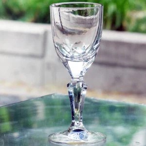 OYSTER Crystal by Galway Liqueur 4.4" tall NEW NEVER USED made in Ireland - Picture 1 of 1