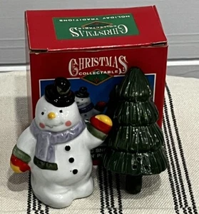 Vintage Weihnachten Sammlerstücke Schneemann und Weihnachtsbaum Salz und Pfeffer Set - Bild 1 von 8