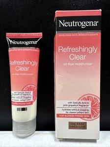 Neutrogena Refreshingly Clear Moisturiser Pink Grapefruit Oil-Free 50ml/1.7Fl Oz - Picture 1 of 8