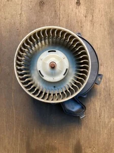 Chrysler 300 - 300C 2007 Heater blower fan motor Diesel 160kW DES4744 - Picture 1 of 2