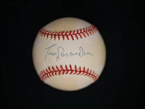 TOMMY LASORDA SIGNED OFFICIAL NATIONAL LEAGUE BASEBALL - JSA COA - Picture 1 of 2